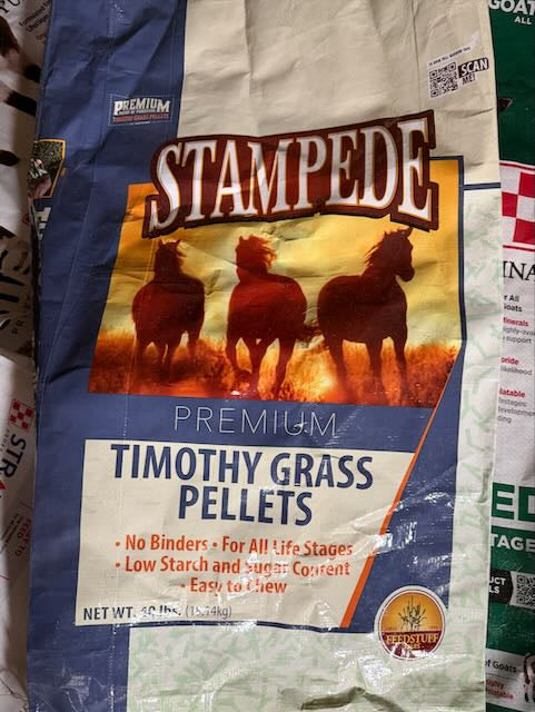 10 Empty Feed Bags (Variety) - for Crafts Totes